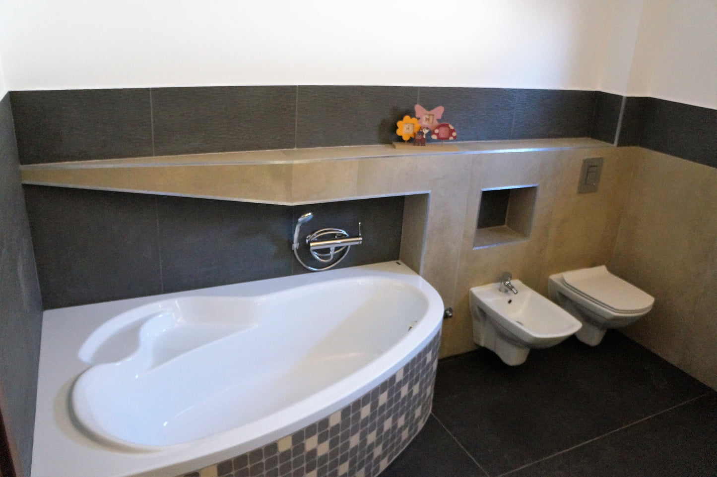 Renovare baie modernă - Suceava